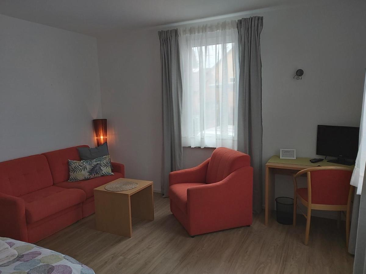 Ferienwohnung Paradiesle キルヒハイム・ウンター・テック エクステリア 写真